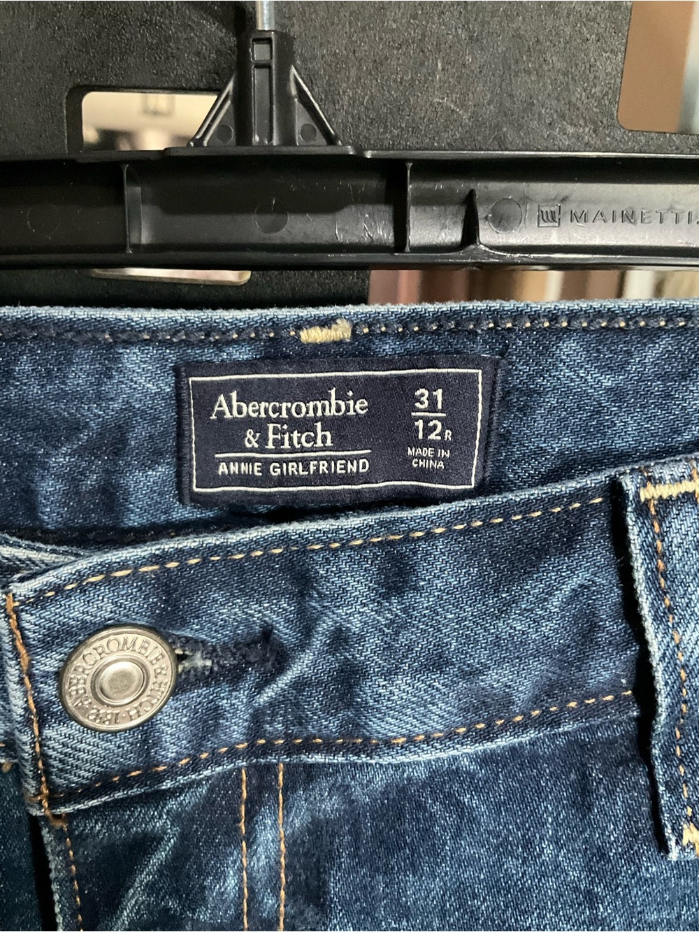 Jeans Subcategory Classification - Picture 6 of 10